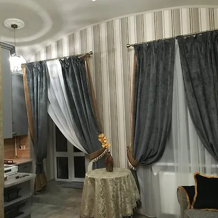 Apartments Lux In City Center Lviv Exterior photo