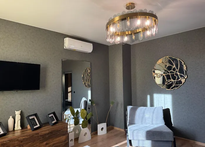 Apartments Lux In City Center Lviv