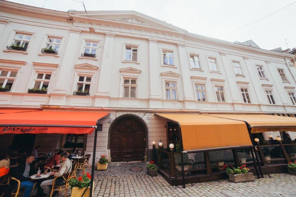 Lux In City Center
