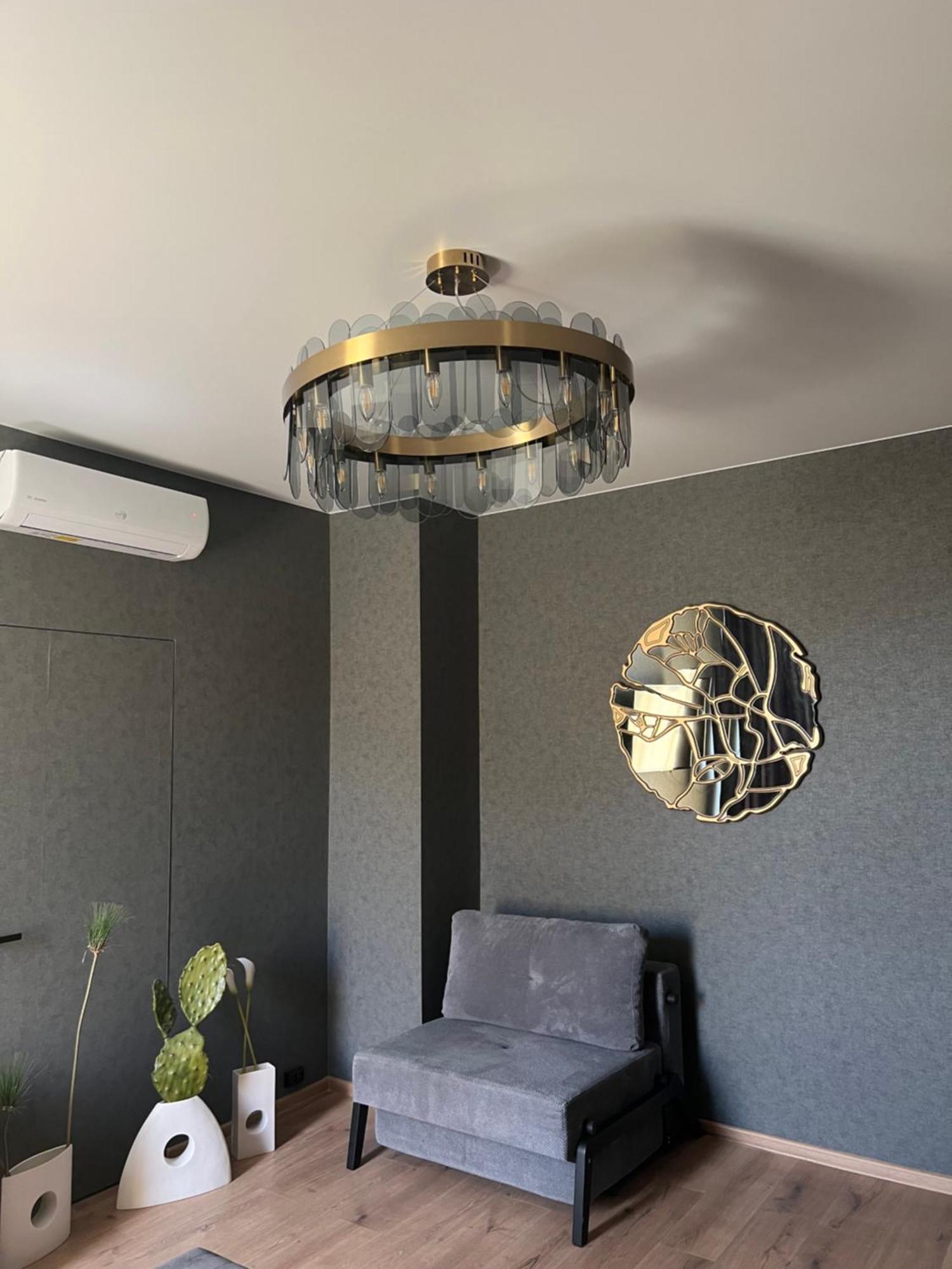 Lux In City Center Apartment